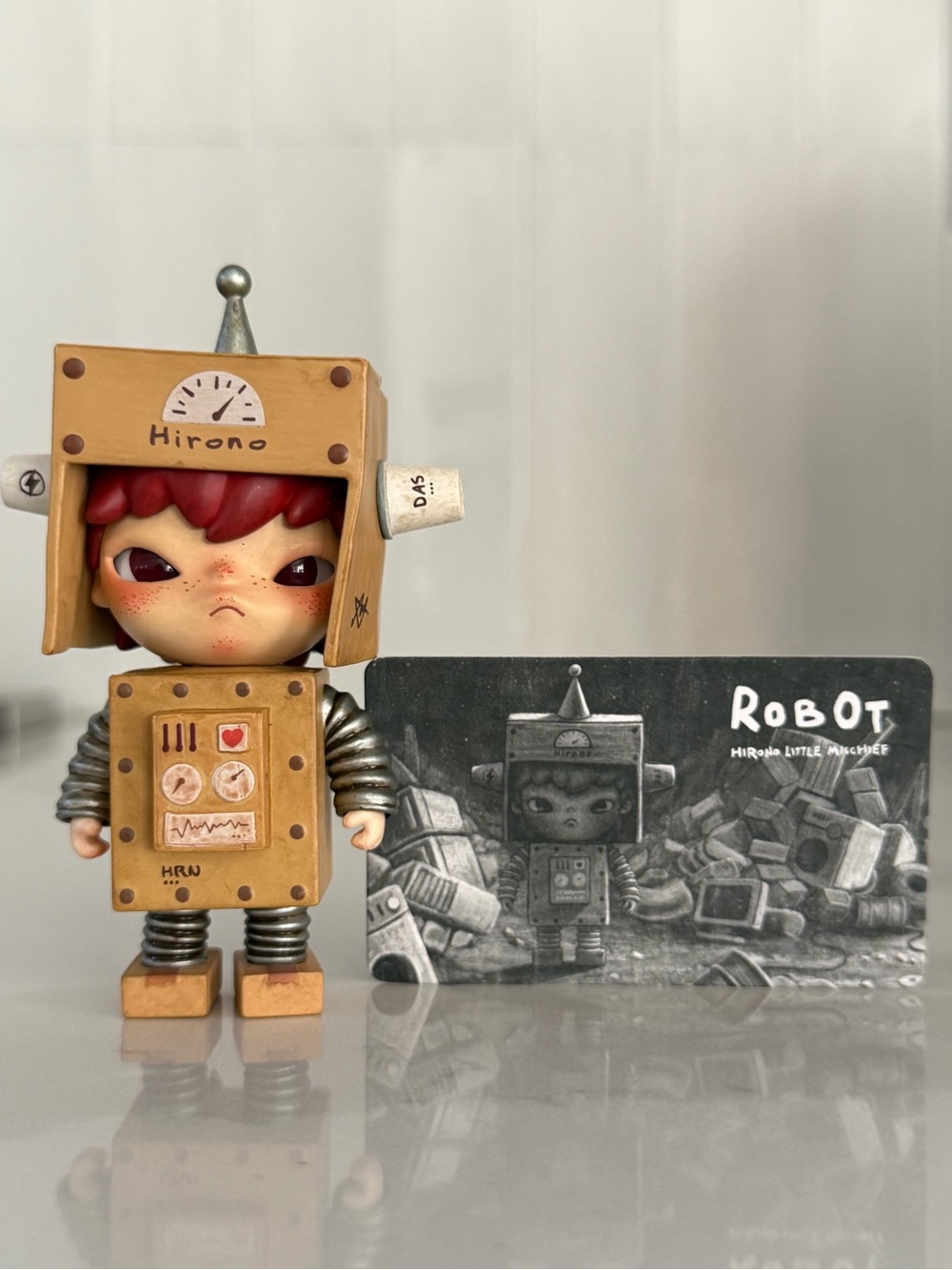 Hirono - Little Mischief ‘Robot’ Collectible